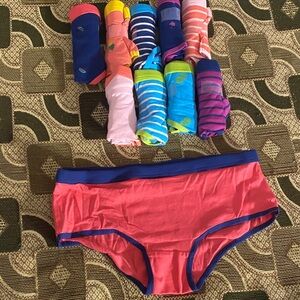 🌈 Amazon Essentials Girls’ Underwear – Pack of 6 | Size L (10) | New Without Tag